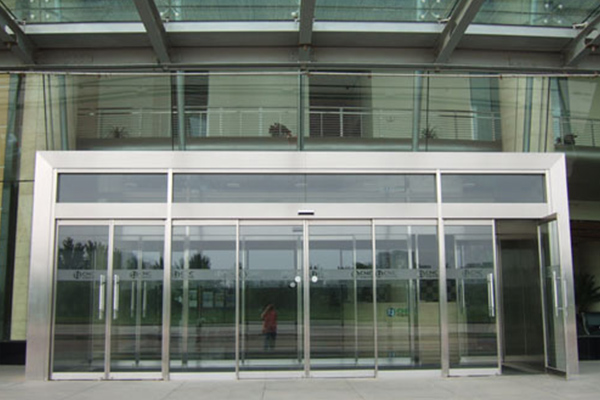 感應(yīng)門(mén)